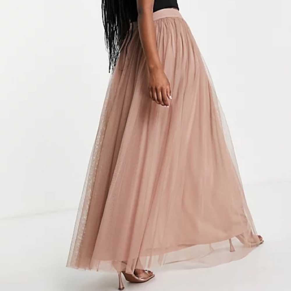 Tulle Skirt in Mink
